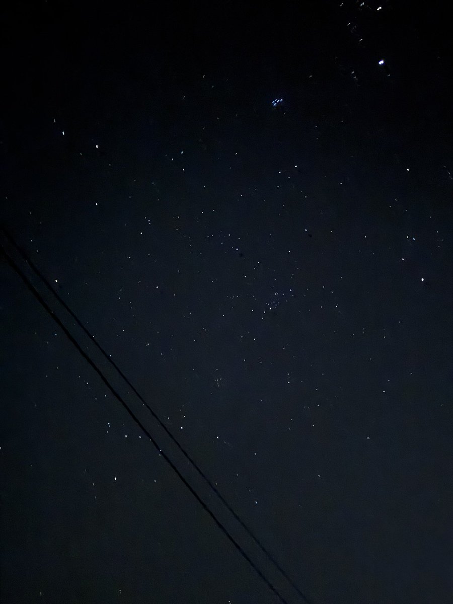 rxonz's tweet image. استغليت فرصة🌌✨🤩
.

#نجران
#نجران_الان
#الكهربا الكهرب
 #المنطقه_الجنوبيه