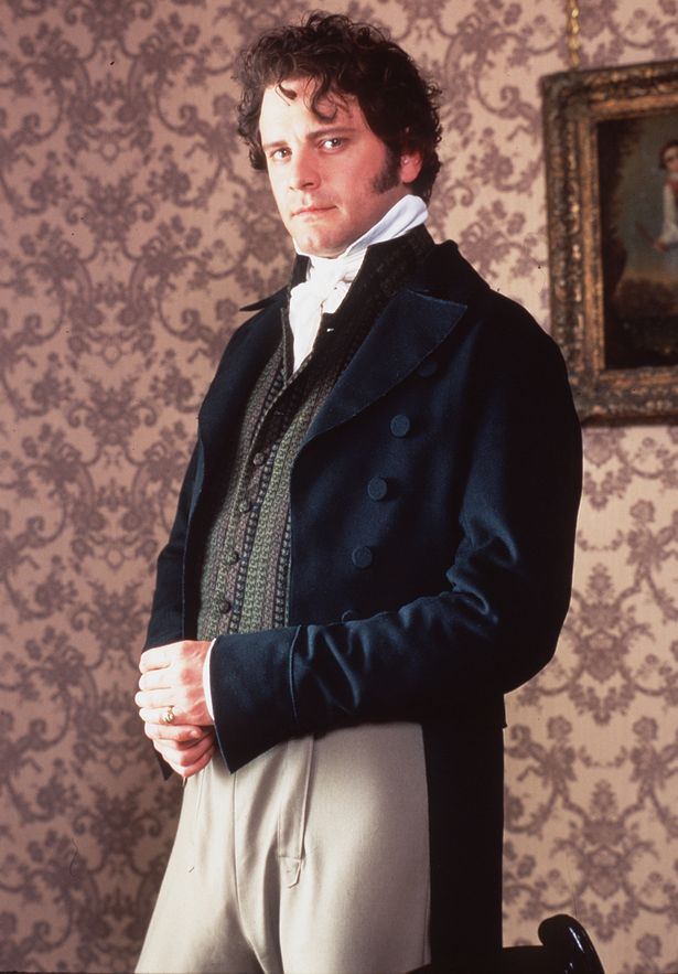 MissCurrerBell's tweet photo. I opted for a re-watch of #PrideandPrejudice 1995 while I'm laid up with a cold (I'll watch #Sanditon next) and I'm really appreciating all the ways in which the writers took inspiration from #Darcy's character when creating Mr. #Colbourne, but I also see how much they differ. https://t.co/xnWXxV592C