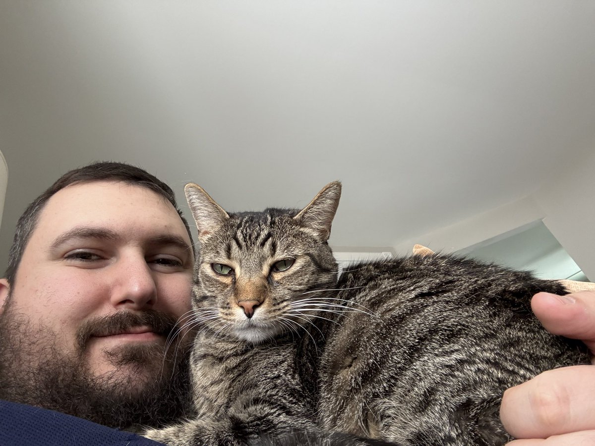 KingDavid318's tweet photo. Introducing, #GoodStickMikko #TreatsiesForMikko #GoAvsGo #AvsAnimals https://t.co/PXDI21ZF2Y
