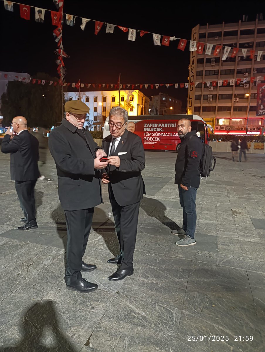 Yarın İzmir’de yapılacak mitingimiz için alandayız.
Hazırlıklarımızı hakkıyla yerine getiren il başkanlığımız ve tüm gençlerimize teşekkür ederiz.