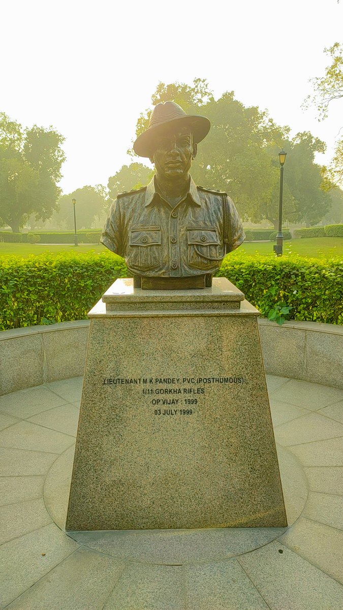 Amit_7076's tweet photo. From the day I first dreamed of joining the armed forces, my life took a completely different direction. I changed my lifestyle, gave up preparing for JEE, and even distanced myself from Kabaddi, a sport I loved, to focus entirely on preparing for NDA and serving my nation. https://t.co/xhQPb4oaxN