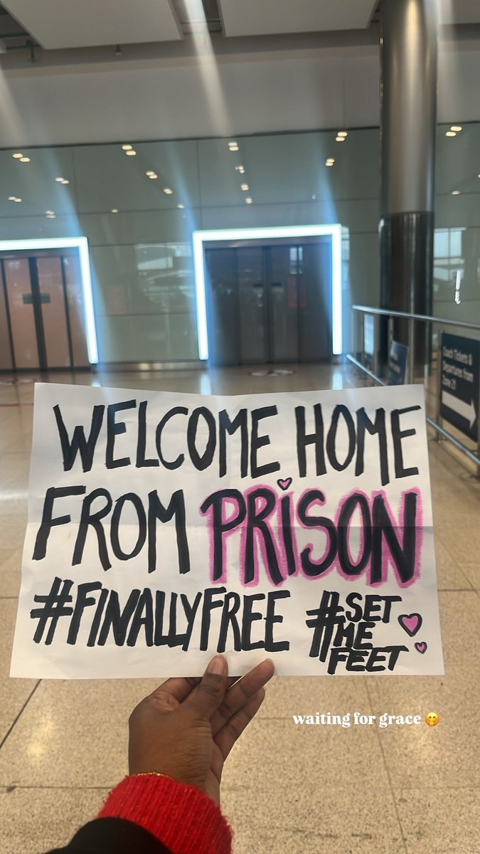 i thought i posted it but apparently i didnt??? BUT GUYS I CALLED FINALLY FREE I LITERALLY DID (this was my airport sign for grace in dublin)