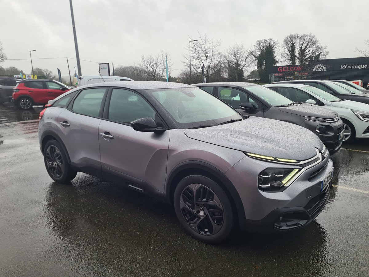 Armoridem's tweet image. Voilà Éric prêt à braver les kilomètres au volant de sa C4 pour rencontrer nos clients !
VISITES A DOMICILE ET DEVIS GRATUITS ! 
Merci à #citroen #cobredia #guingamp
#armoridem #demenagement #derval #commercial #visitesadomicile #devis #Gratuit