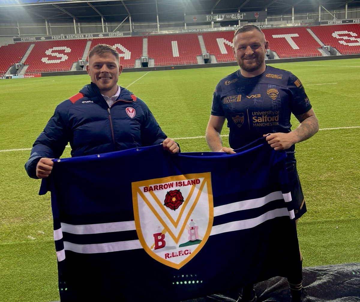 bradsingo's tweet image. Good to get back at it with the lads @SalfordDevils, big congrats to @MorgsKnowles on his testimonial… and always appreciate the love from the Saints lot 😂👏🏻👏🏻