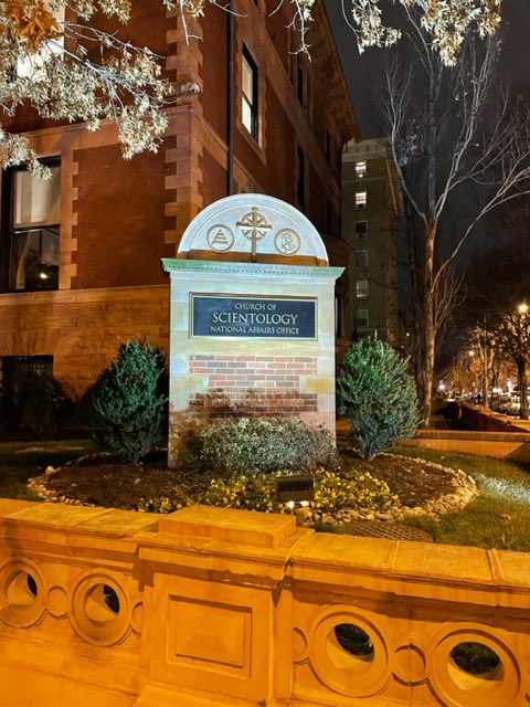 WTLocke's tweet image. In the ‘80’s the #FraserMansion that caught your eye was a high end #expenseaccount haunt called The Four Ways - it wasn’t weird when I was treated to an evening there on #AshlandOil’s #lobbyist’s tab! Weird is as weird does - at least DC will never be like S.F.