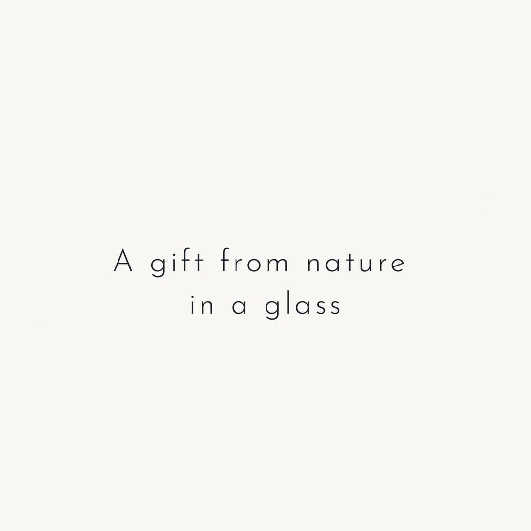 Chestermere_L's tweet photo. A glass of wine is like a glass of nature, as it consists of a combination of many sunny days🥰🍷

Order Now: https://t.co/JyI41g2UOy

#ChestermereLiquorDelivery #Chestermere #ChestermereBusiness #ChestermereSmallBusiness #ChestermereLiving #ChestermereLife #ChestermereLiquor https://t.co/lIdhrUVIrP