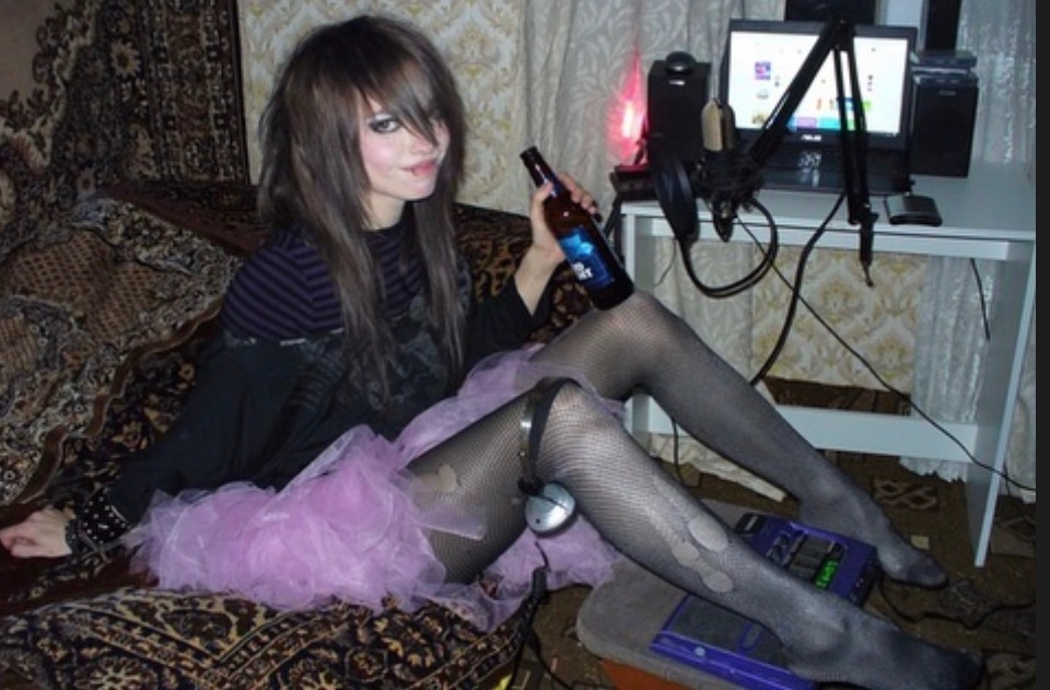 Start of the night first bottle but how does it end? 
Me : she lays on bed only wearing tights, ripped open by then, knickers round ankle, tits out with pussy and bum oozing with cum. And cum not from her boyfriend's cock instead 4 of her ex’s.
#edging #wank #goon #tights #cum