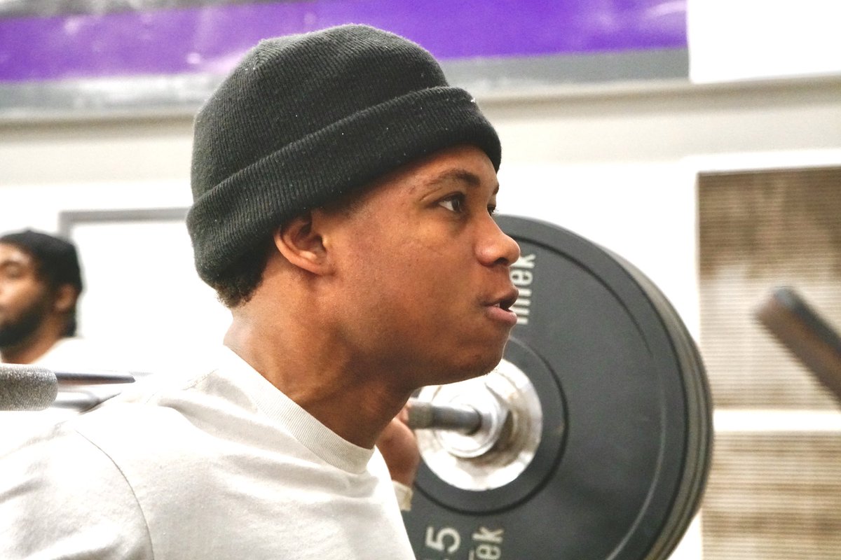 LT Sanders tweet media