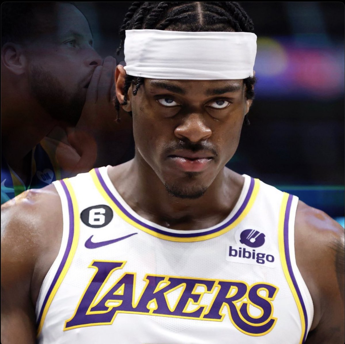 LakeShowYo's tweet image. Vando really missed a year of basketball and chose to return today to lock up Curry