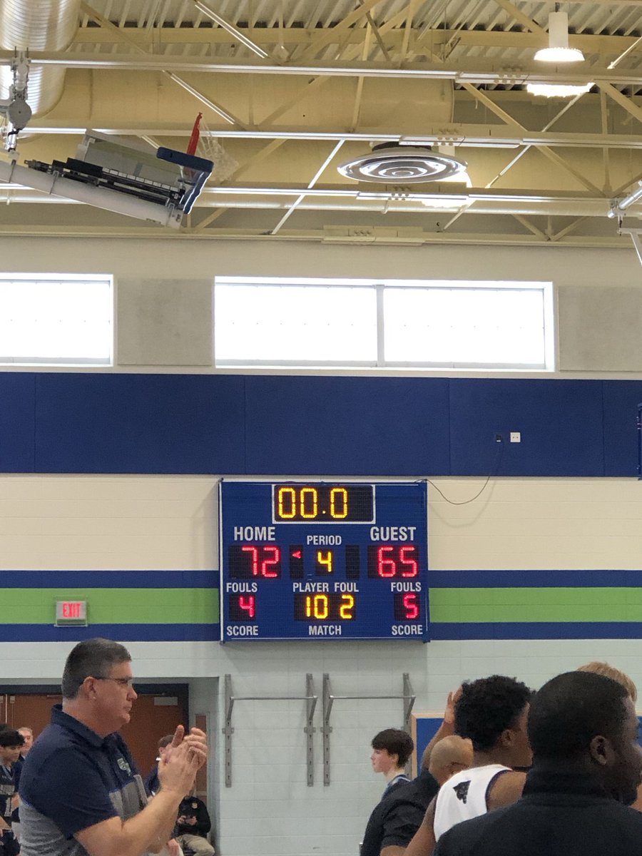BIG DAY for GPHS Men’s Basketball as they defeated River Hill 72-65 for the 1st varsity win in school history!  The boys have been getting better and better and it is showing!  💚💙