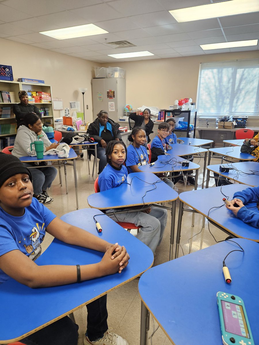 So proud of our <a href="/GullattES1/">GullattES</a> 🦅 for participating in the Helen Ruffin Reading Bowl! Shout out to <a href="/MissHeathRocks/">Candyce Heath, Ed.S</a> for being a great coach!