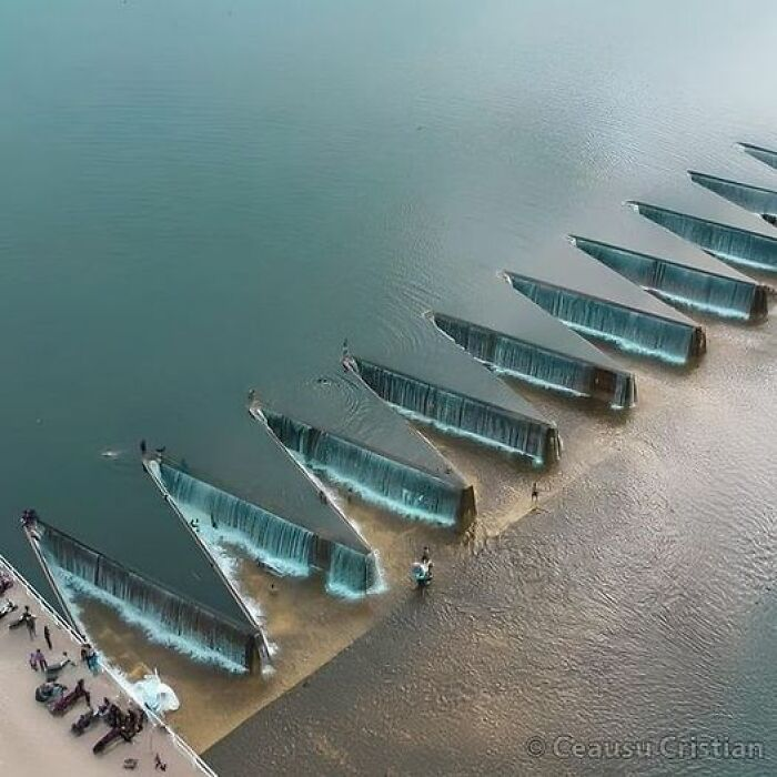 Jefersonnasa_'s tweet photo. Maravillas antiguas de la humanidad que nos siguen fascinando hoy en día.🧵

1. El tanque Pimburattewa de Sri Lanka https://t.co/vG8Ds1oelm