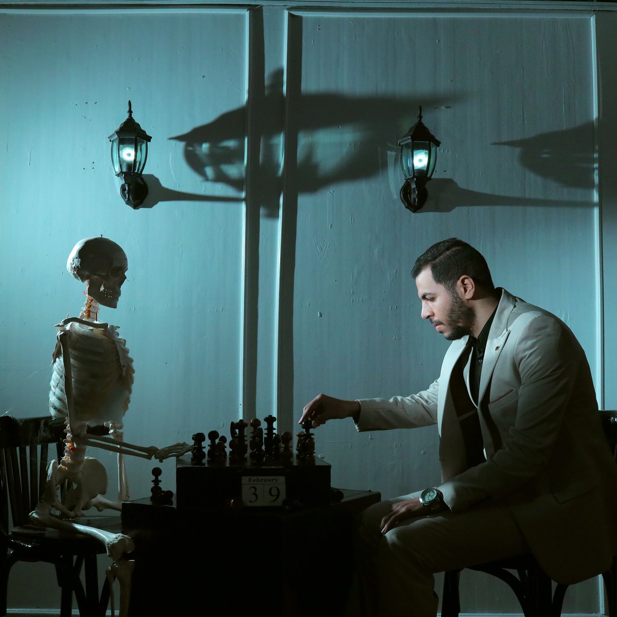 Every piece sacrificed, every move calculated, all for this moment : checkmate 

#THIRTYNINES_ERA
#BFOM_LAST_THIRTIES