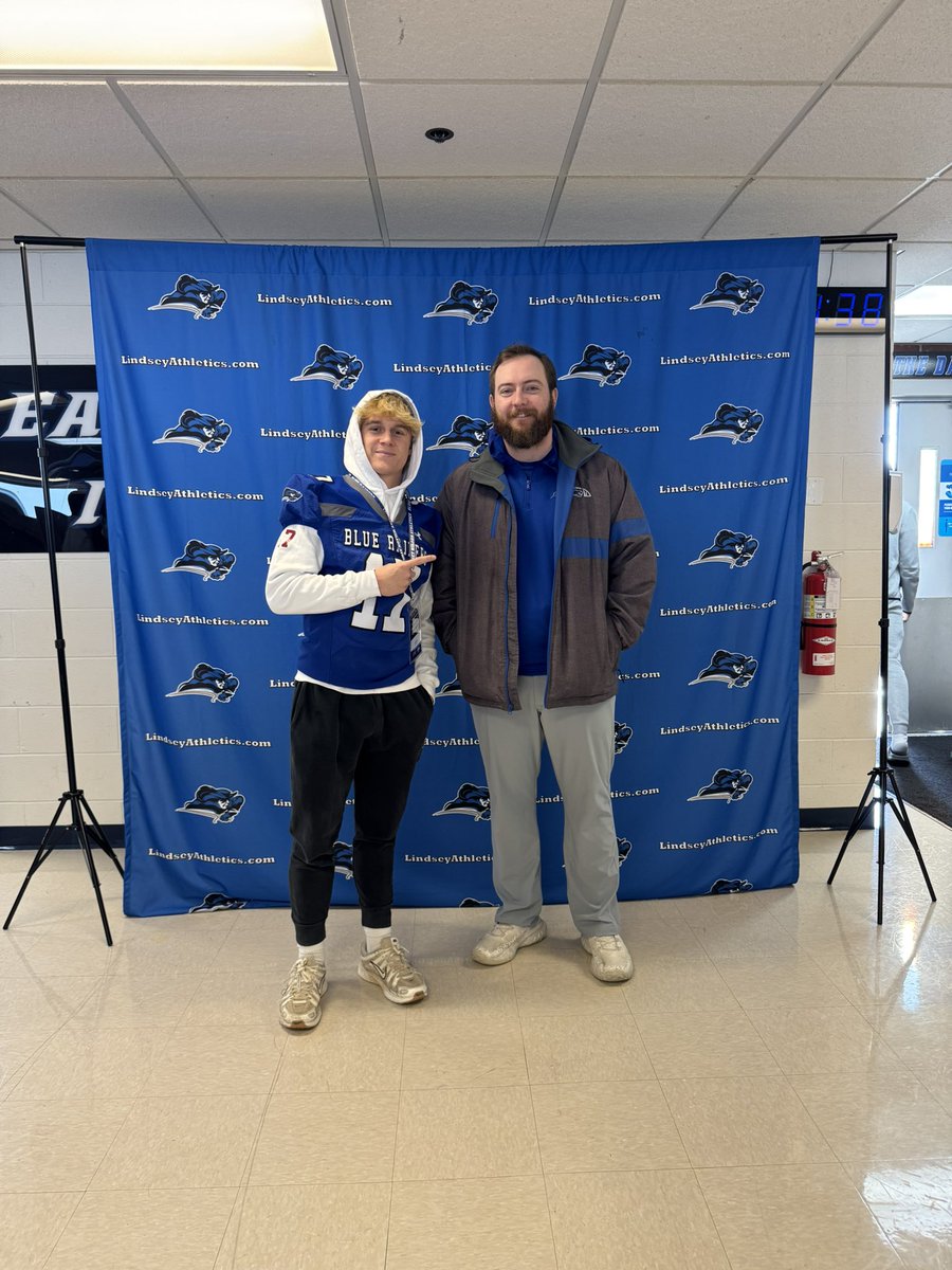jack_carter25's tweet photo. Another great day in Kentucky visiting @LWC_Football . Huge thanks to @CoachAmbroseLWC for inviting me out and answering all my questions. https://t.co/VQQI2TsO9a