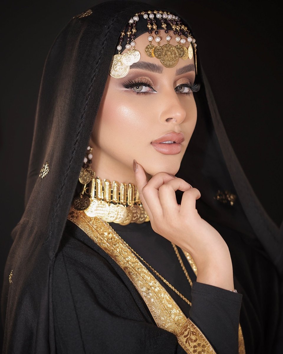 "الغجر هم ملح الأرض مجموعات آمنت أن كل الأرض وطنهم"

#douhalaribi من كواليس تصوير 
الموجودة علي #سناب : dlaribi2