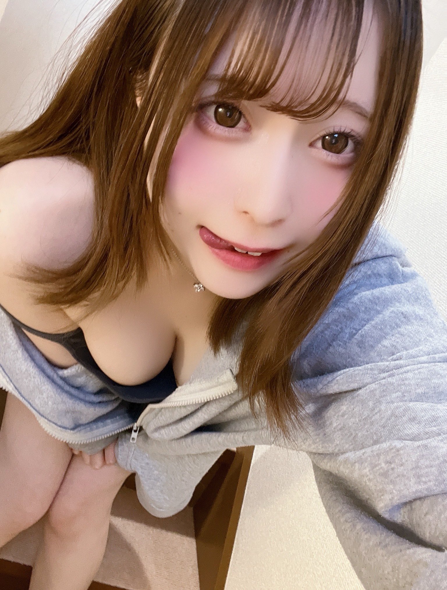 朝ごはんはみゆにする？｜fanzaチャットレディみゆchさんのエロ動画・画像（@miyu__F8）