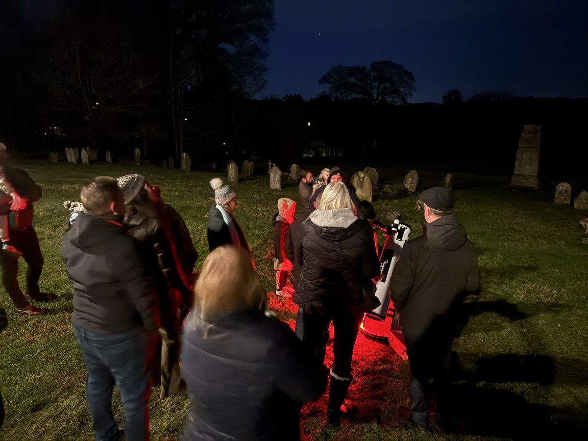 Amazing night with <a href="/DarkSkyDedham/">Dedham Vale Dark Skies</a> at Polstead for the ‘Parade of Planets’. 
Amazing turnout and great feedback from all that attended. 

See you all again soon.