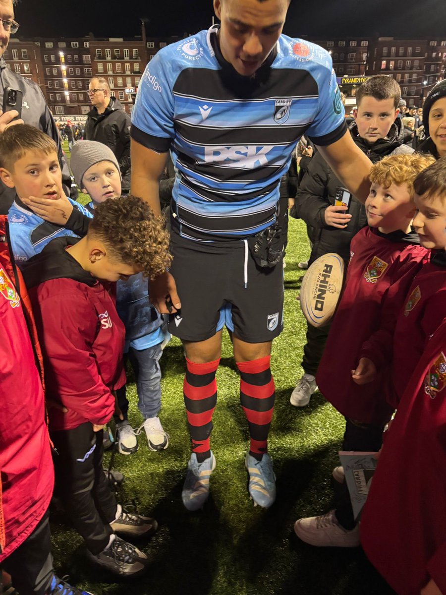 “We wear them socks” - if they can’t see it, they can’t be it 

<a href="/Cardiff_Pathway/">Cardiff Rugby Age-Grade and Academy</a> <a href="/Cardiff_Rugby/">Cardiff Rugby</a> #clubsdays #elyboys