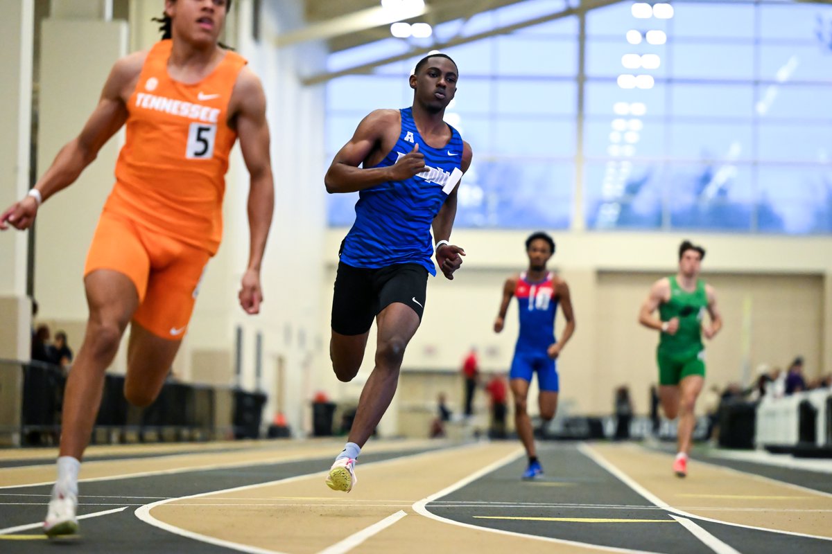 Bob Teel Invitational | Men’s 400m

Wilson cruises into the PR club!

3⃣Bryson Wilson - 48.85 PR

#GoTigersGo
