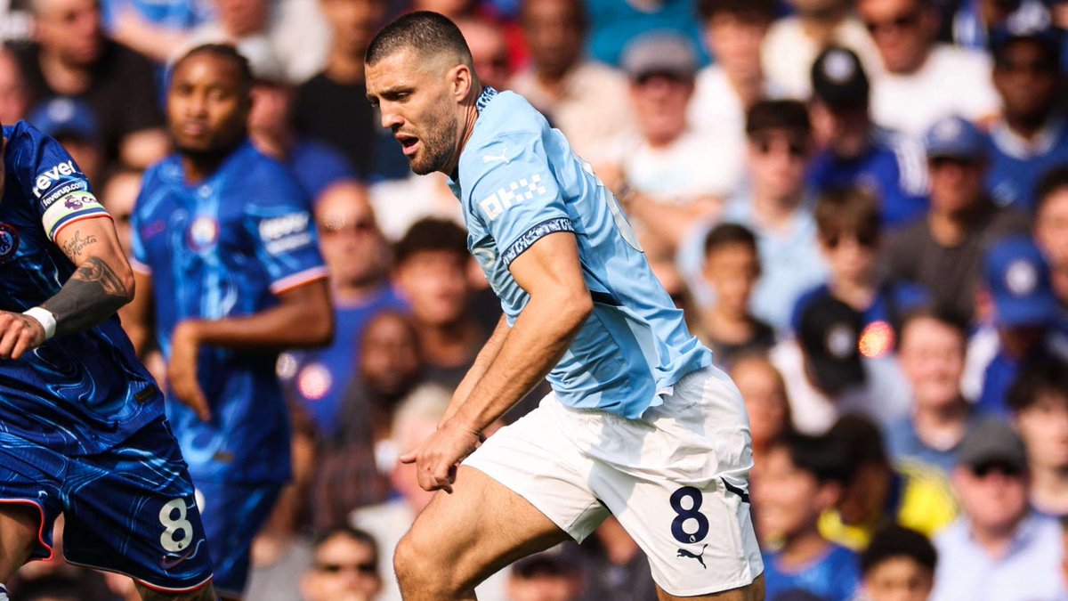 🇭🇷 Mateo Kovačić vs Chelsea

48 passes
6 ground duels won
4 tackles
3 long balls
2 clearances
2 key passes
2 fouls won
1 big chance created
1 shot

Solid performance to help City enter the UCL spots for the first time in over a month 🫡