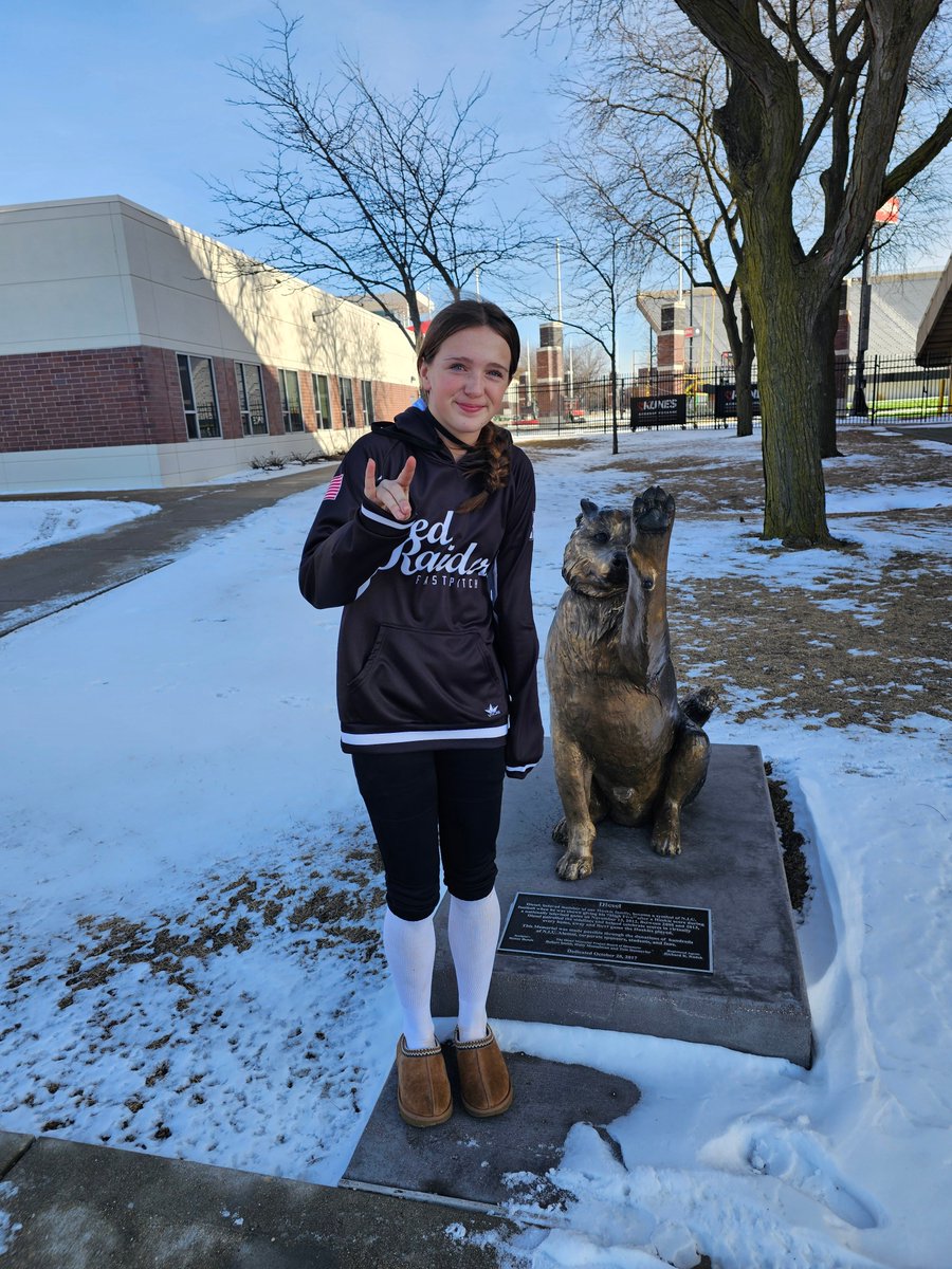 Avery Benzel (@averybenzel23) on Twitter photo Had so much fun at the <a href="/NIUSoftball/">NIU Softball</a> Camp this morning! It was also great to see my first slapping coach <a href="/jlt08/">Jenna Turner</a> there! Best of luck this year Jenna! #slapper Had so much fun at the <a href="/NIUSoftball/">NIU Softball</a> Camp this morning! It was also great to see my first slapping coach <a href="/jlt08/">Jenna Turner</a> there! Best of luck this year Jenna! #slapper