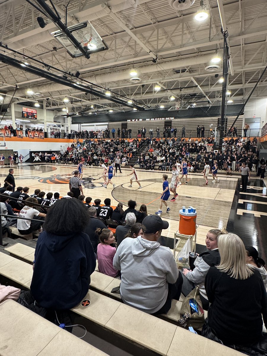 FocalFlip tweet media