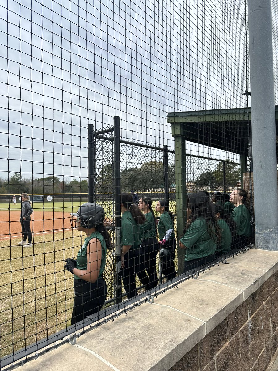 We had some great games at the Creek today!!! Varsity collected their first win of the season against Memorial HS!!