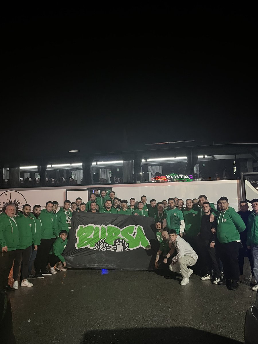 sedatyildiz1963's tweet photo. Teksas is a way of life.!

#Deplasman #Bursaspor #Tokat https://t.co/AMxeeMuYoe