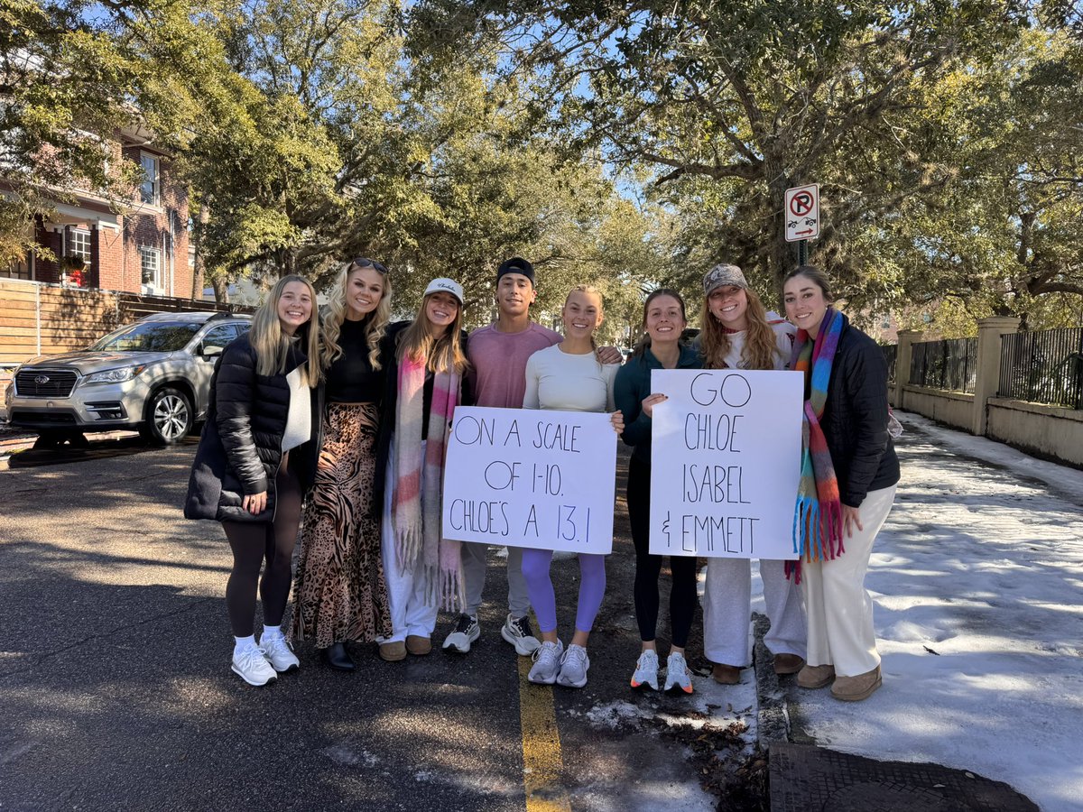 Emily Deanne (@emilydeannetv) on Twitter photo Go runners 🏃 🏃♂️🏃🏼♀️🎽👟even though the Charleston half marathon was canceled, many braved the elements and ran the course this morning! We’ll hear from the race alternative organizers tonight on <a href="/ABCNews4/">ABC News 4</a> at 11! #chsnews #chshalfmarathon Go runners 🏃 🏃♂️🏃🏼♀️🎽👟even though the Charleston half marathon was canceled, many braved the elements and ran the course this morning! We’ll hear from the race alternative organizers tonight on <a href="/ABCNews4/">ABC News 4</a> at 11! #chsnews #chshalfmarathon