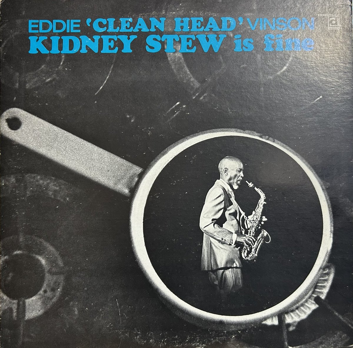 KingGuitarClass's tweet photo. 今日の1曲!
Eddie"Cleanhead"Vinson,
Somebody Sure Has Got To Go.
https://t.co/5QB2zXbnnR
#blues
#altsax
#shouter
#delmarkrecords
#eddievinson https://t.co/xERJ9TPMSk