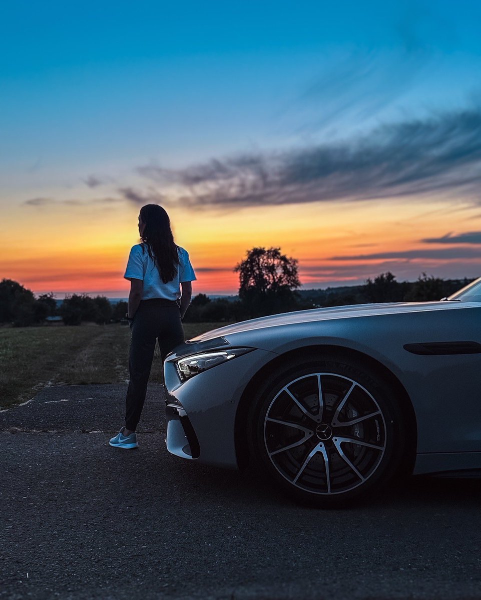 herminsche308's tweet photo. #VIBESNIGHT #photography #amg https://t.co/VheLzVP9VO