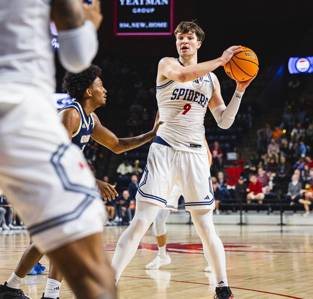 Jonathan Beagle tweet media