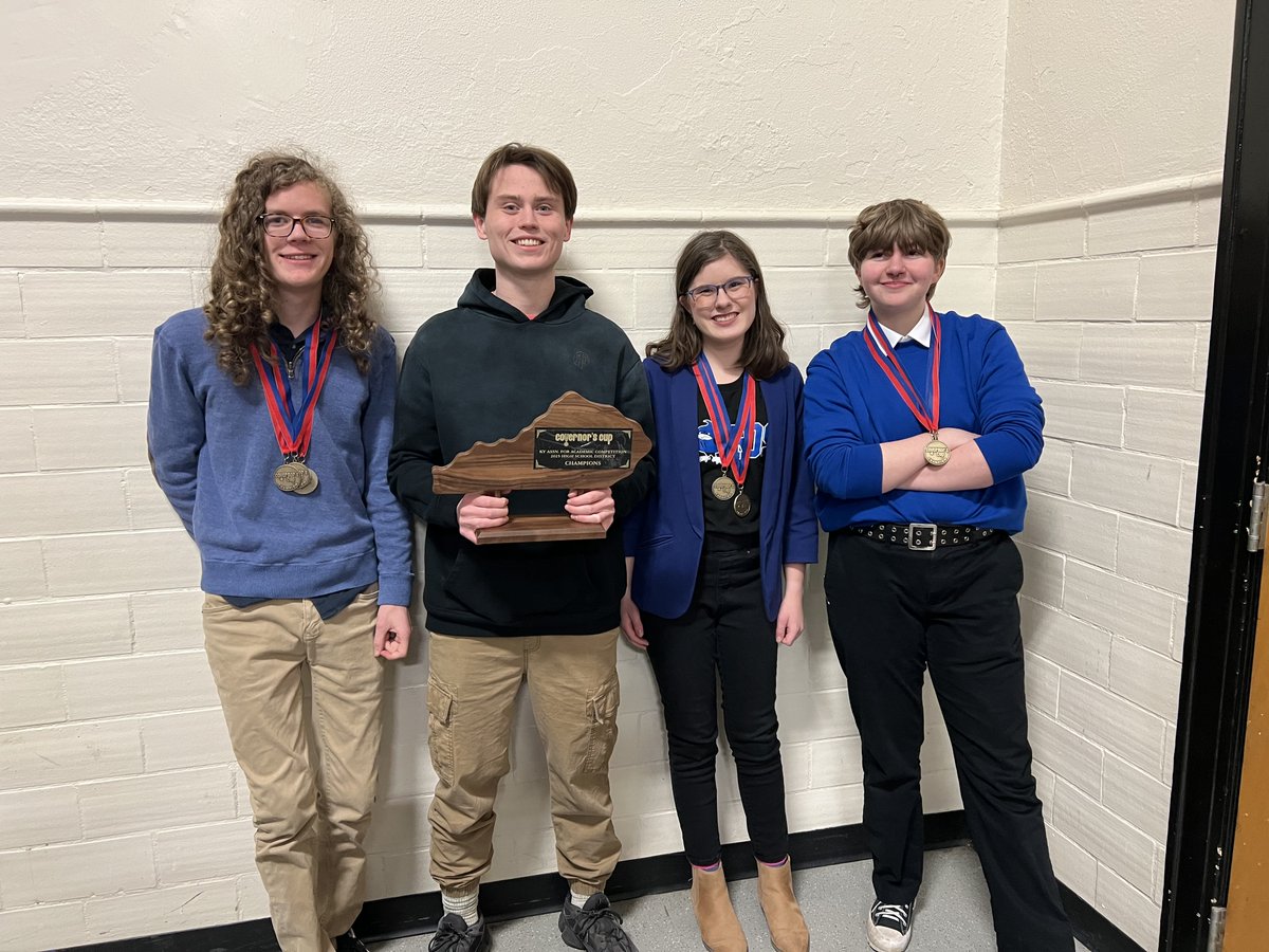 Highlands High School (@fthighlandshs) on Twitter photo Congratulations to our Academic Team. District 36 Champions!!!! #BrainyBirds #gobirds <a href="/FTSchools/">Fort Thomas Schools</a> Congratulations to our Academic Team. District 36 Champions!!!! #BrainyBirds #gobirds <a href="/FTSchools/">Fort Thomas Schools</a>