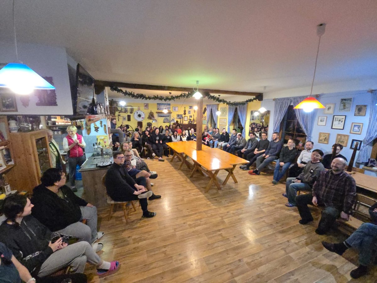 Katedra fyziky povrchů a plazmatu MFF UK tweet media