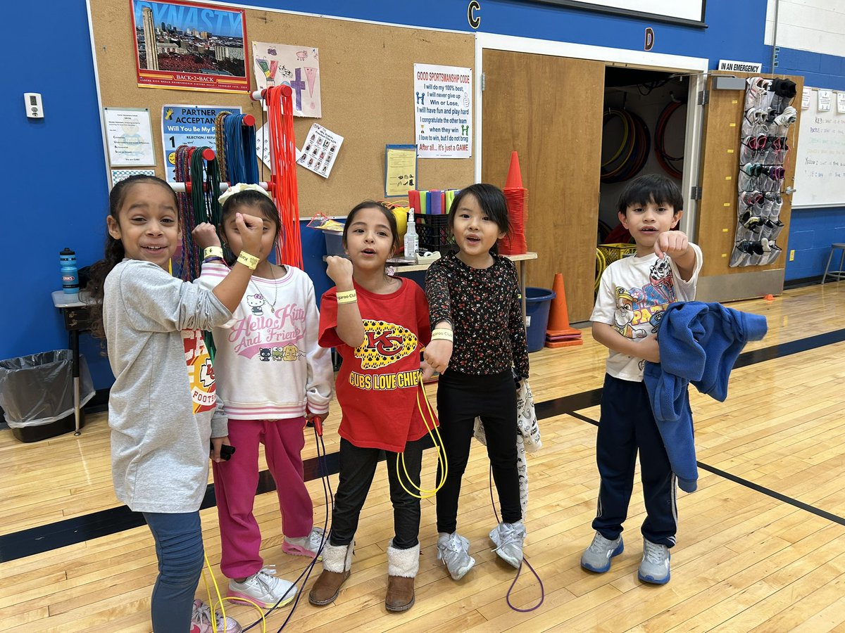 So excited to have 5 kiddos in one class making the kangaroo club with 10 consecutive jumps in 1st grade. My first year at #turnerusd202strong Next year we will be even stronger! Thank you <a href="/thepespecialist/">Ben Landers</a> for the bracelets.