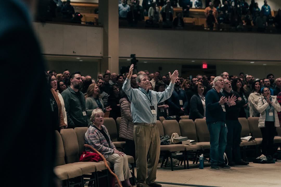 johnwmartin's tweet photo. Grateful to serve alongside faithful friends at #Founders25 this week. Refreshed and encouraged. Thank you @FoundersMin @tomascol @VoddieBaucham #manyourpost https://t.co/igSeZBsPlp