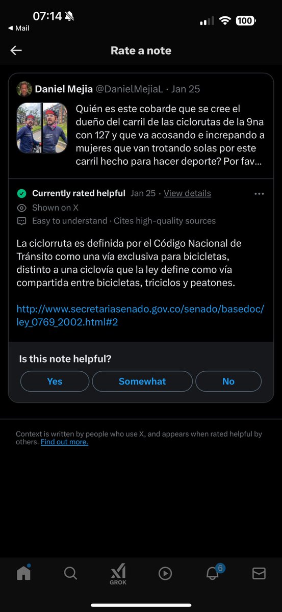 SebasRodriguezT's tweet photo. @DanielMejiaL Imagina tener una carrera como la que presume Daniel y no saberte el código básico de movilidad de tu país. https://t.co/aBwYZbs1cr
