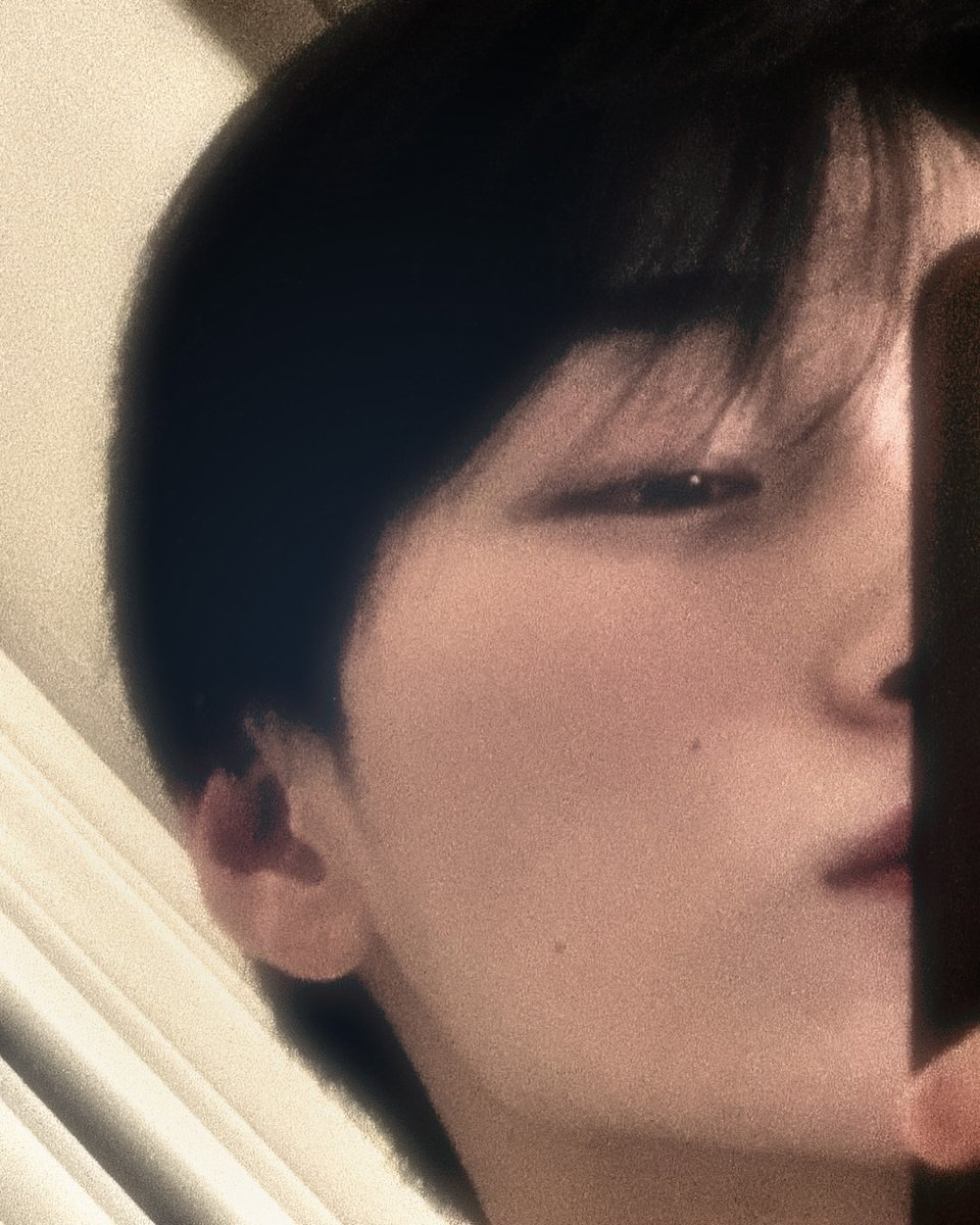 ㅤ
ゲ.   damnedpoets.⠀

     ✶ ˖ ࣪ ▸ good day .ᐟ i have been going from places to places , literally re—visiting countries that i love and i am currently in milan. . this place is particularly close to my heart since there are so many memories i created here.
ㅤ