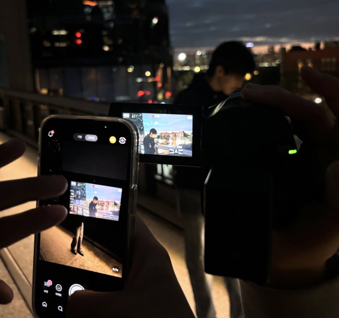 zqmarkmin's tweet photo. comfort vlogs 🩵🩷 https://t.co/EB8vay0xws
