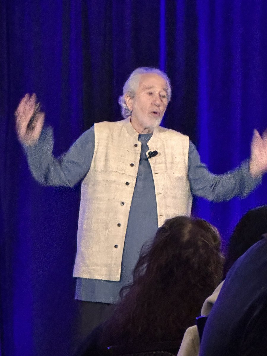 Renee Blodgett tweet media