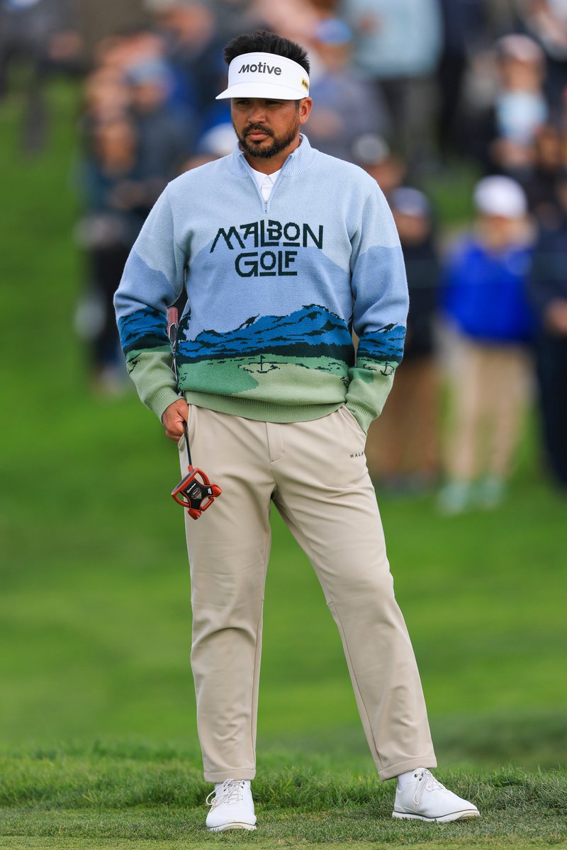 MMcEwanGolf's tweet photo. I'm probably (quite overwhelmingly) in the minority, but I think Jason Day looks class here 🙌🏼 https://t.co/ksPB3I6yAl