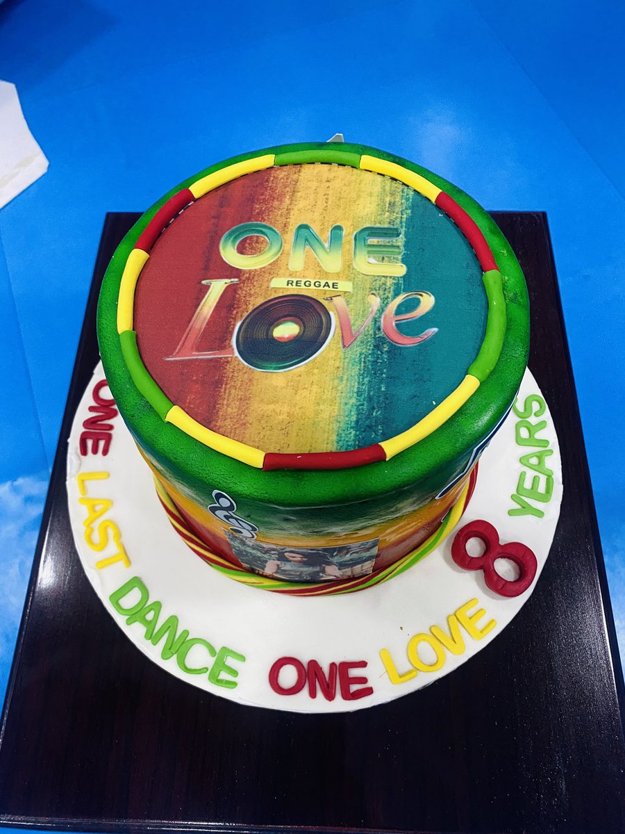 Thank you <a href="/valentinecakes/">Valentine Cake House</a> for this amazing send off cake ❤💛💚
<a href="/talliaoyando/">Chululups 🇰🇪</a> 
#OneLove 
#TheLastDance