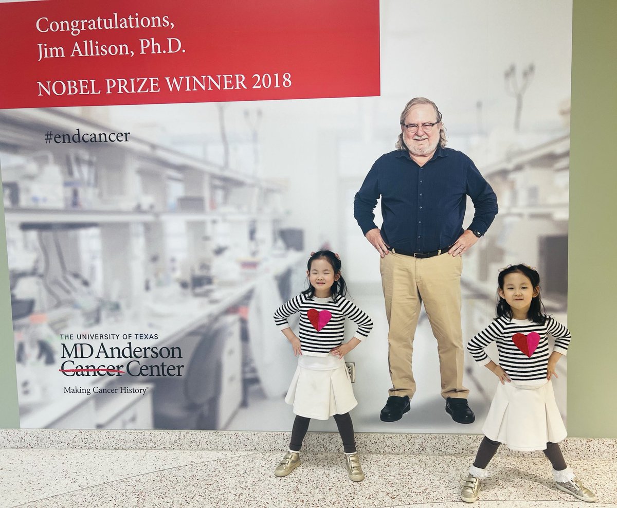BettyKimLab's tweet photo. Making radiation face masks, rocket ships and learning about microbiology thank you ⁦@MDAndersonNews⁩ ⁦@MDA_UTHGrad⁩ for a great  #ScienceNight…our girls recognized one scientist so far..20 more kiosks to go
#STEM #BestPlaceToWork https://t.co/w0cEUaRpp0