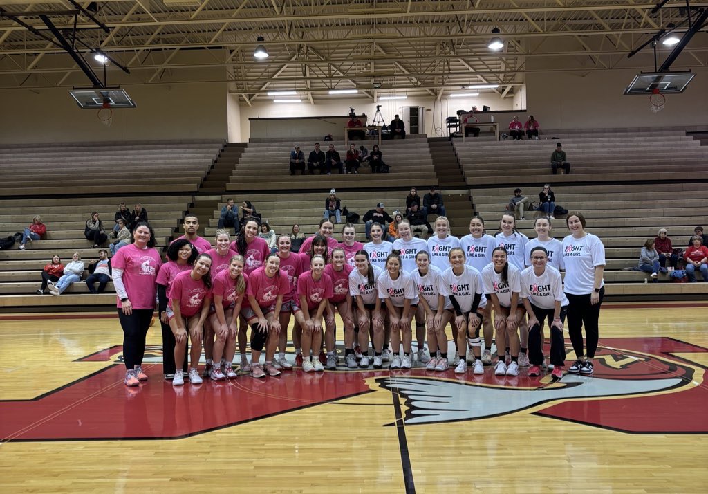 #play4kay game was a success!   Great competition and fight from both teams!  Continued prayers and support for cancer research to find a cure!  @kayyowfund   It’s not too late to donate!  #wework #gomuskies #ncaabasketball #ncaawbb @bergwbb  
support.kayyow.com/team/631710