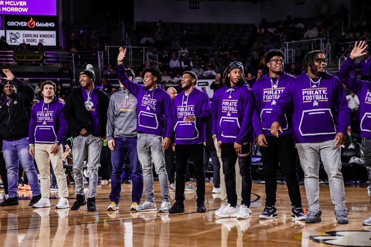 ECUPiratesFB's tweet photo. Pirate Nation welcoming home all our newcomers! 🏴‍☠️ https://t.co/IsnZY40vx4