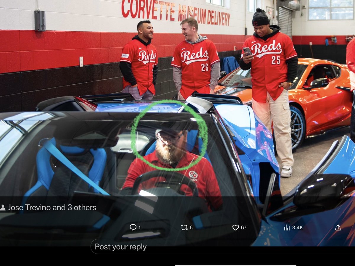 Routine_Fish's tweet image. ⁦@jefffcarr⁩ spotted at Redsfest