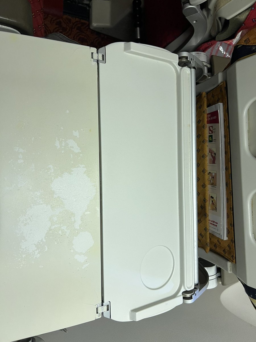 amreshvaidya's tweet photo. @airindia #VtAlm aircraft flight #AI191 #BOM to #EWR deplorable conditions in the plane. Extra luggage was $200, charged $250. #fraud airline. DO NOT FLY. 16.5 hrs flight. https://t.co/HvbeaKXrQL