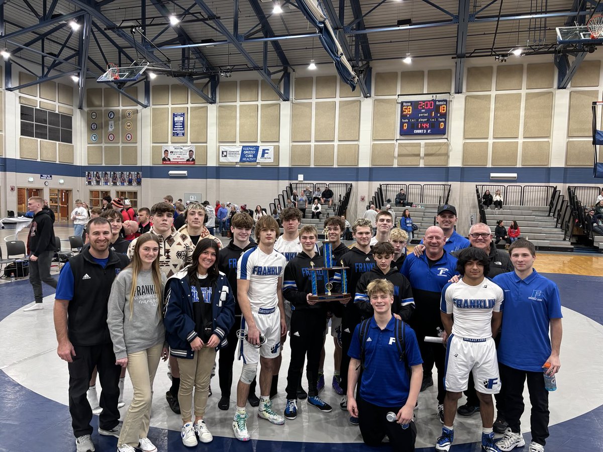 Congratulations ⁦<a href="/FWCGrizCubs/">FranklinWrestling</a>⁩ on winning the Bob Hasseman Classic!  Thanks for joining us today, Coach!