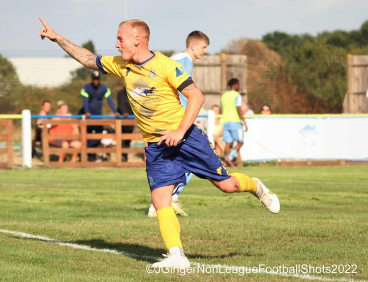 Bedfont FC (@bedfontfc) on Twitter photo 🚨CLUB ANNOUNCEMENT🚨
The club are really pleased to announce that <a href="/jameskey1987/">James Key</a> and <a href="/Mr_lawrenceee/">Charlie Lawrence</a> have agreed to take up the position as our new joint management team.
We would like to thank <a href="/HolyportFC/">Holyport FC | Est 1897</a> for releasing Charlie to take up this opportunity. Charlie has a 🚨CLUB ANNOUNCEMENT🚨
The club are really pleased to announce that <a href="/jameskey1987/">James Key</a> and <a href="/Mr_lawrenceee/">Charlie Lawrence</a> have agreed to take up the position as our new joint management team.
We would like to thank <a href="/HolyportFC/">Holyport FC | Est 1897</a> for releasing Charlie to take up this opportunity. Charlie has a