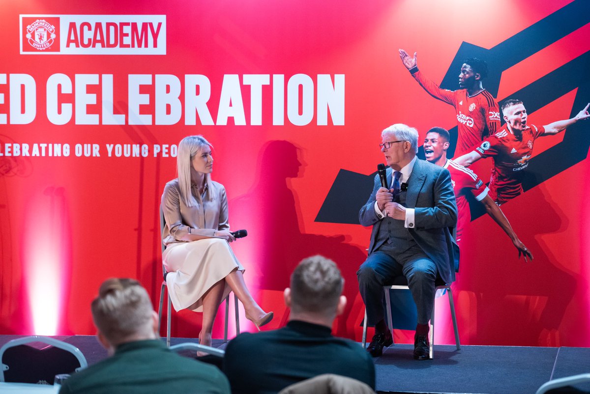 6hellsbells's tweet image. A pleasure to host the @manchesterunited ‘Academy Celebration’ event this morning. Hearing advice from Sir Alex and our alumni, Craig Cathcart and Phil Mulryne was inspiring. So much talent and so many unsung heroes in one room.